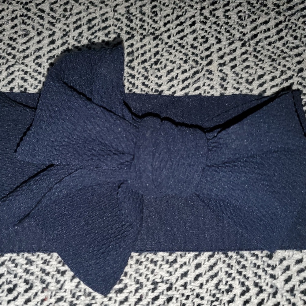 Navy Bow